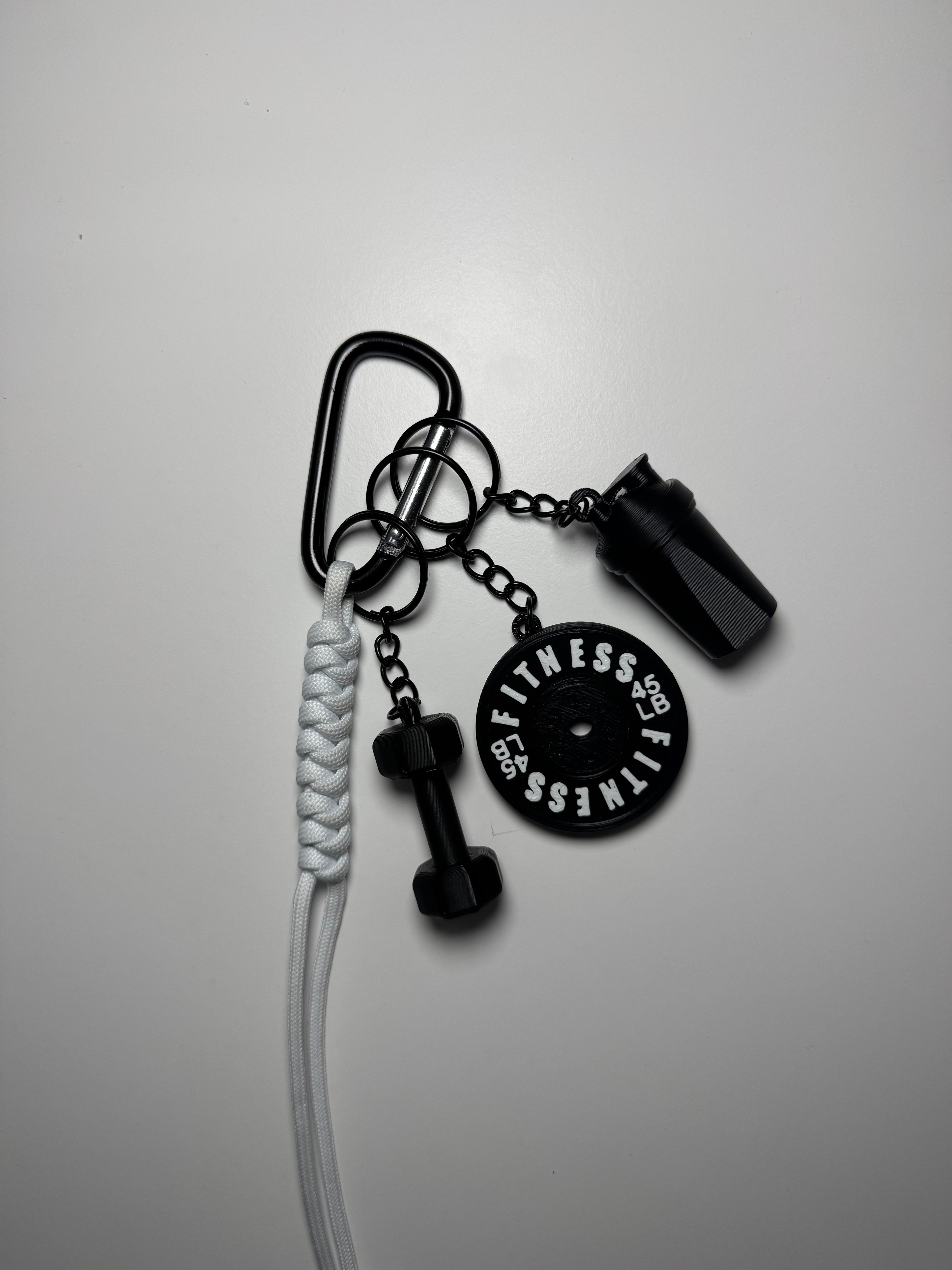 STRONGKEYCO Özel Tasarım Fitness Çanta Aksesuarı Anahtarlık BLCK4