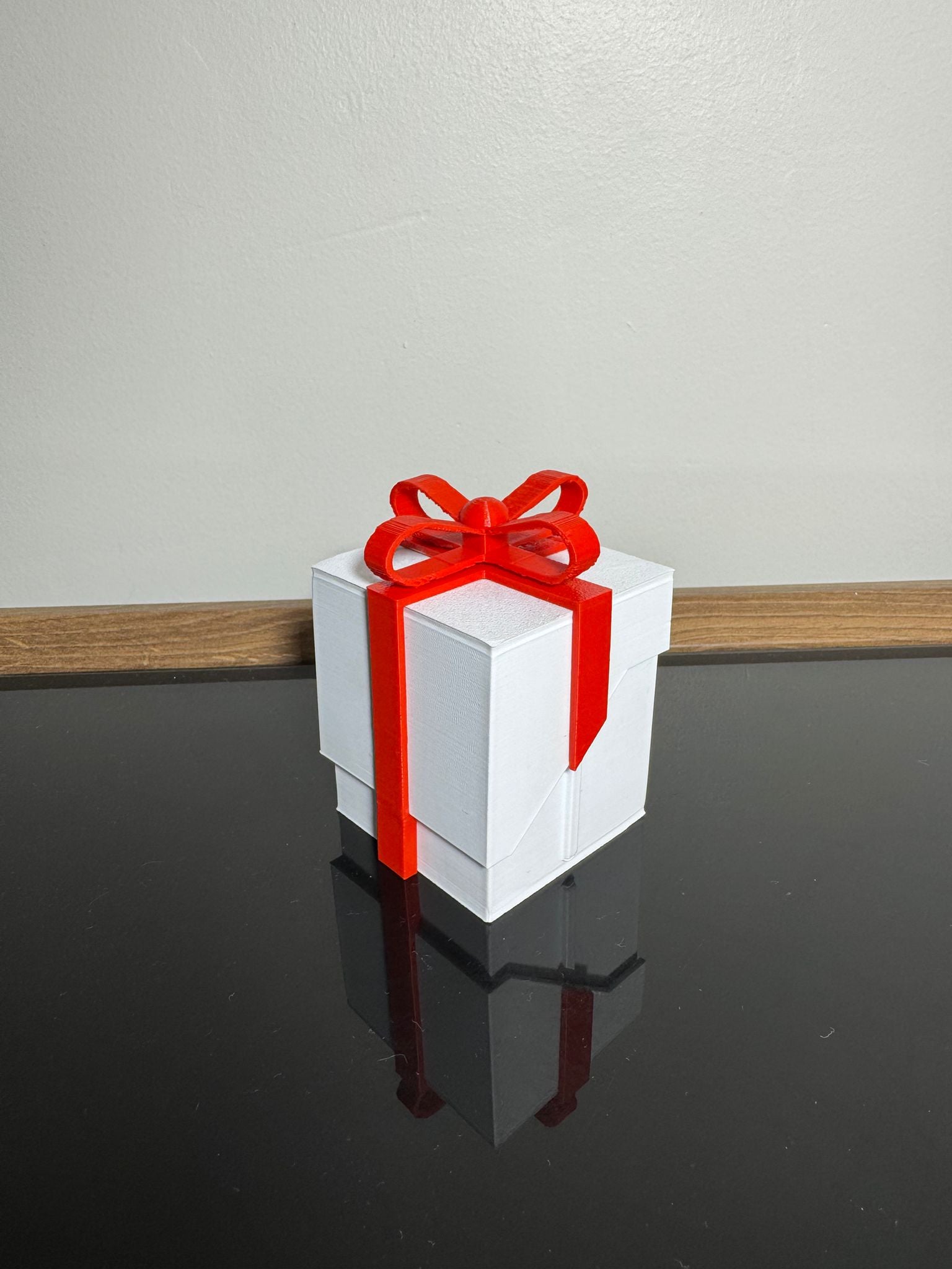 Seni Seviyorum Yazılı Kalpli Kutu – Sevgililer Günü Hediyesi